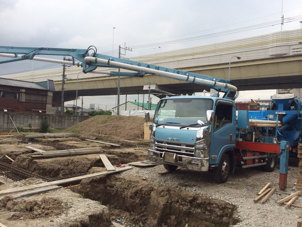埼玉県戸田市笹目　サンライズオート新築工事
