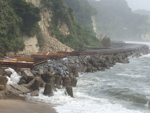 いすみ市大原町　防波堤改修工事