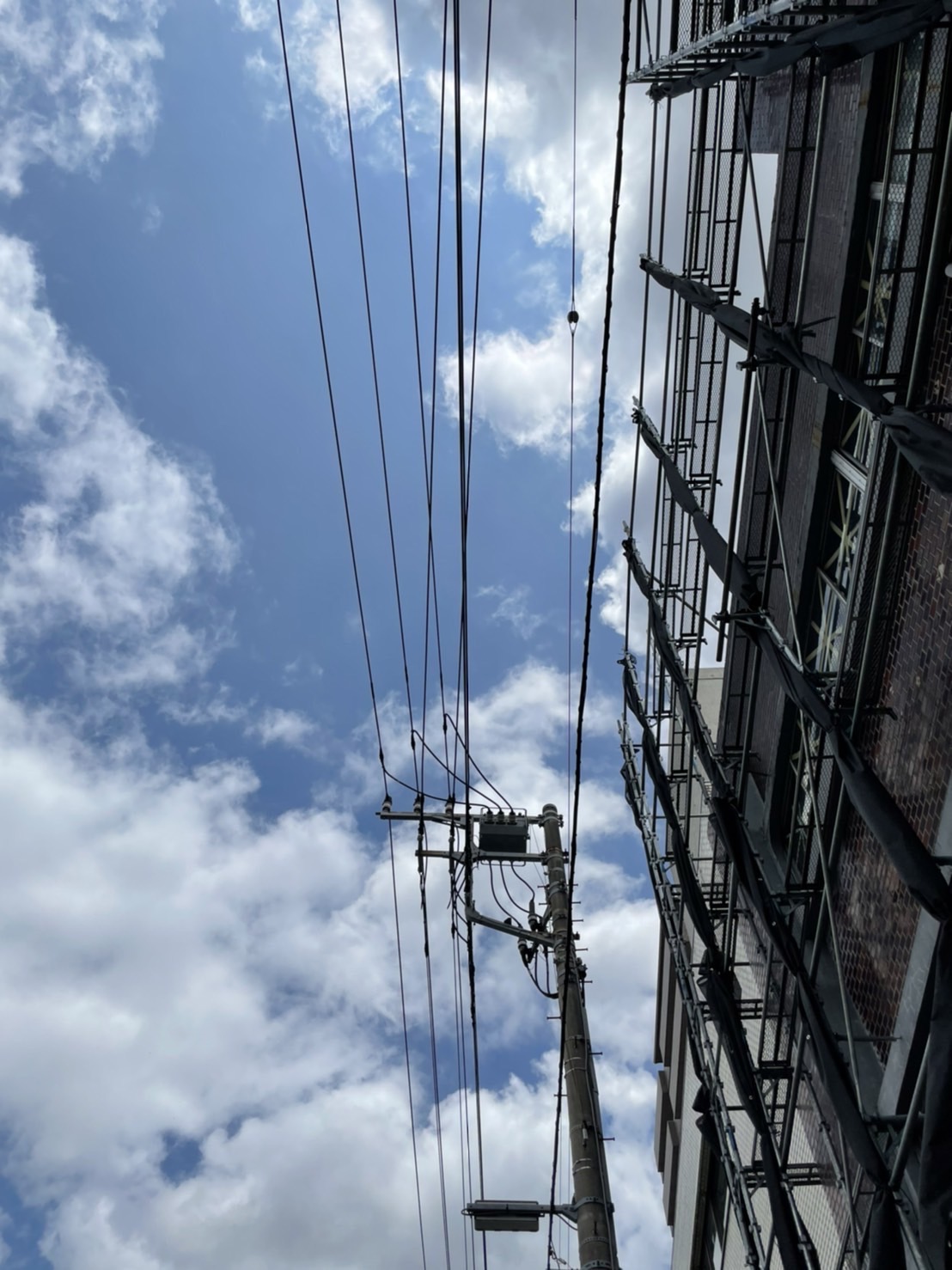 木更津市中央 木更津中央改修工事計画 3F、階段室上の防水コンの打設