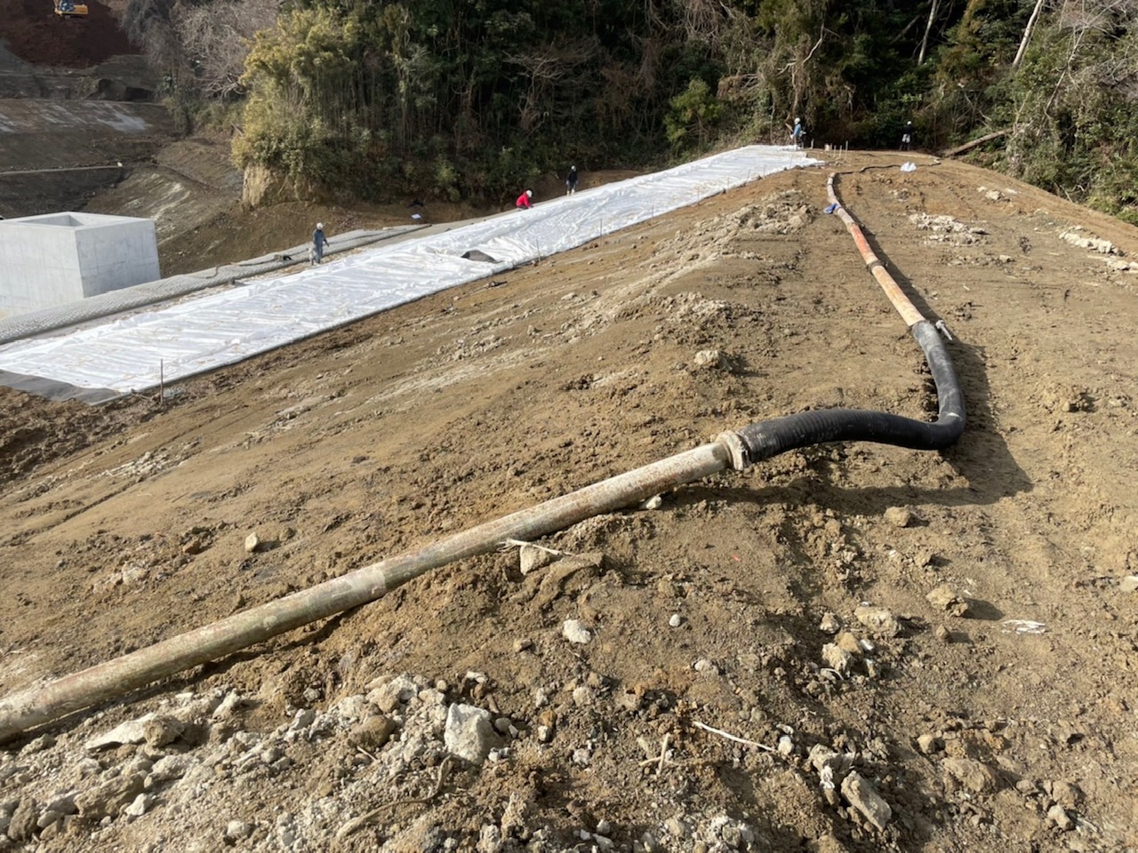 木更津市下郡 太陽光発電所にてタコムマットの打設1工区、2工区、3工区