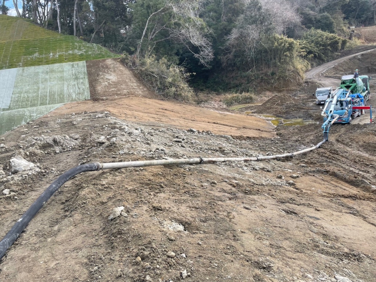 木更津市下郡 太陽光発電所にてタコムマットの打設1工区、2工区、3工区