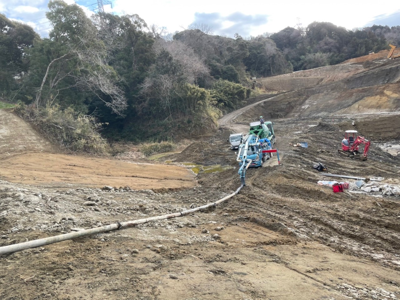 木更津市下郡 太陽光発電所にてタコムマットの打設1工区、2工区、3工区