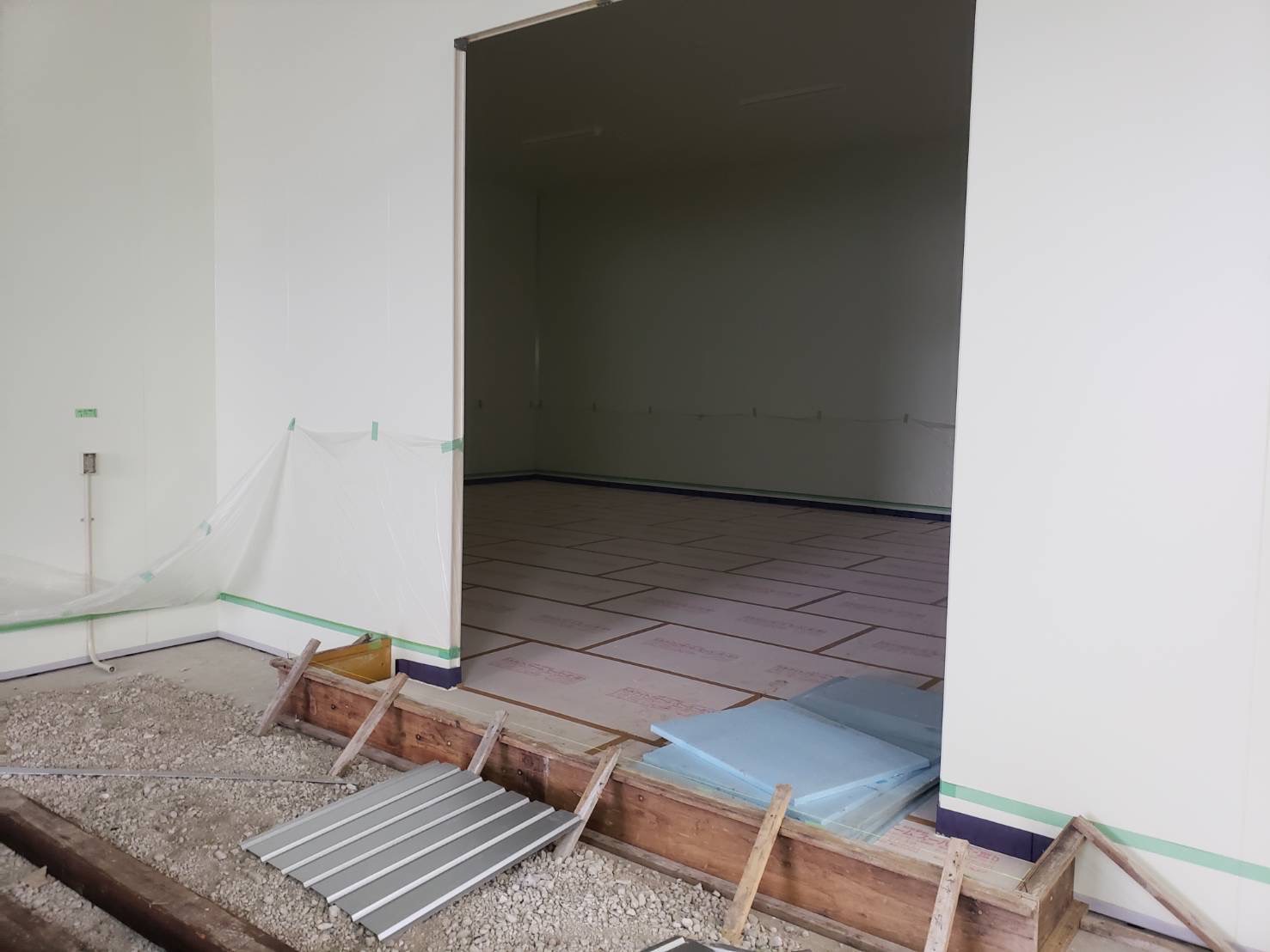 千葉市中央区 室内土間