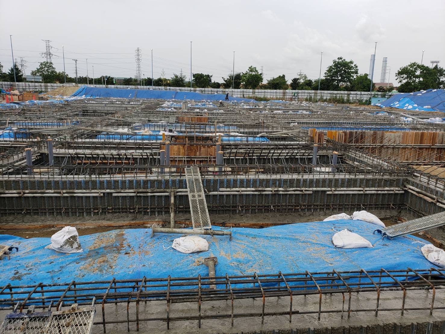 千葉市中央区 メルセデスベンツ、マツダ千葉中央新築工事