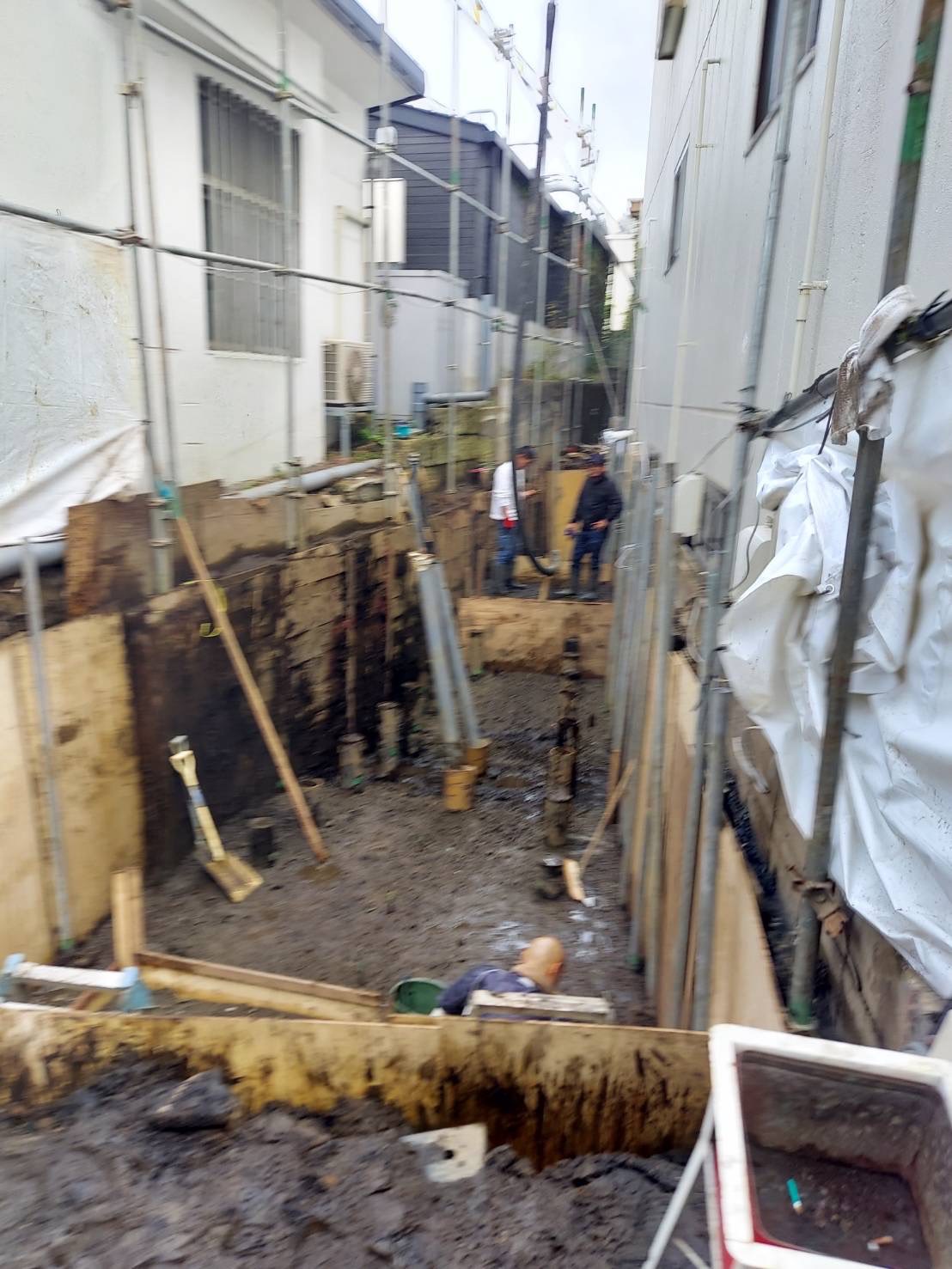 品川区平塚 戸越銀座駅線路横アパート新築工事