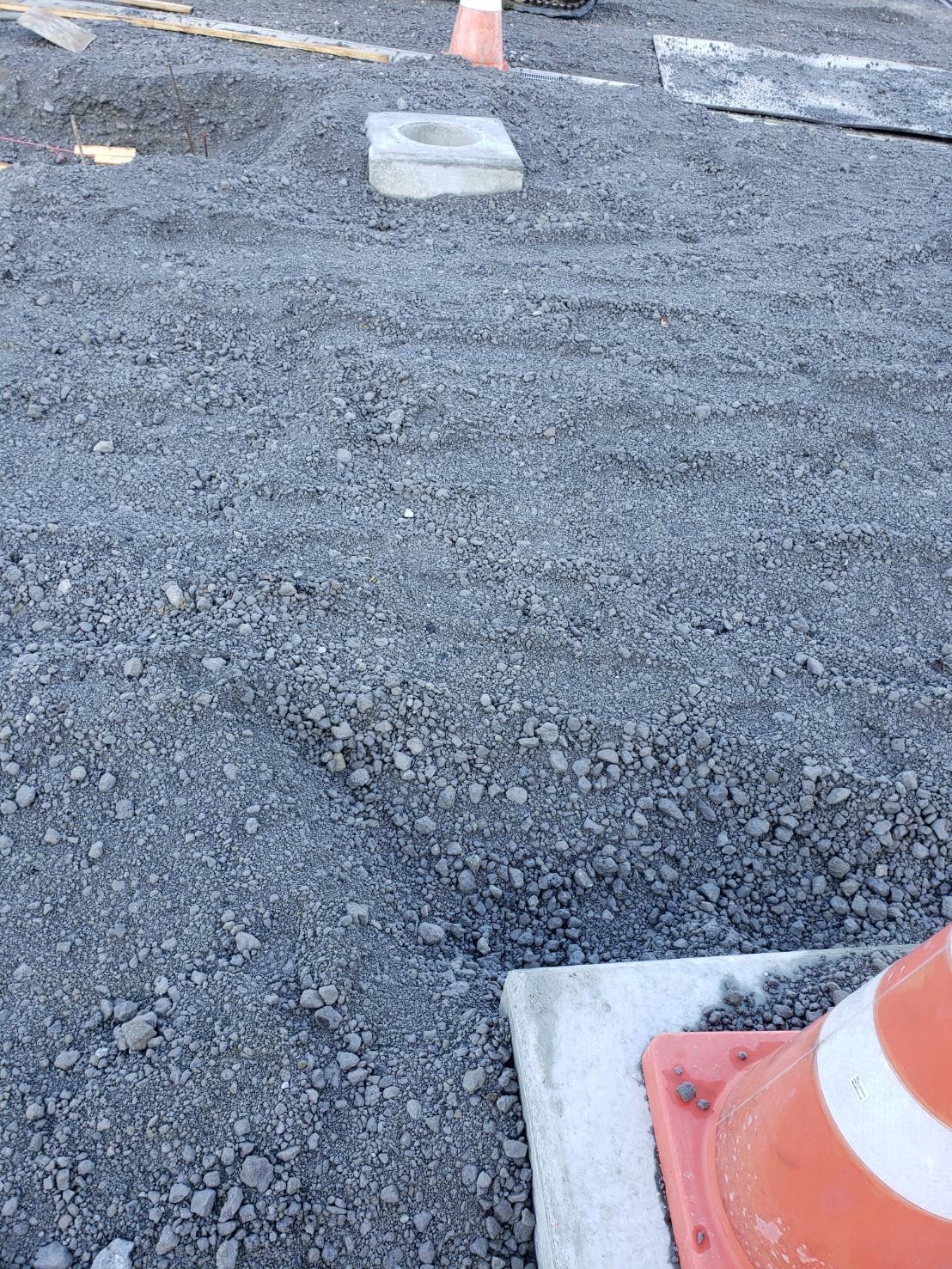 佐倉市吉見 貯水池新設工事