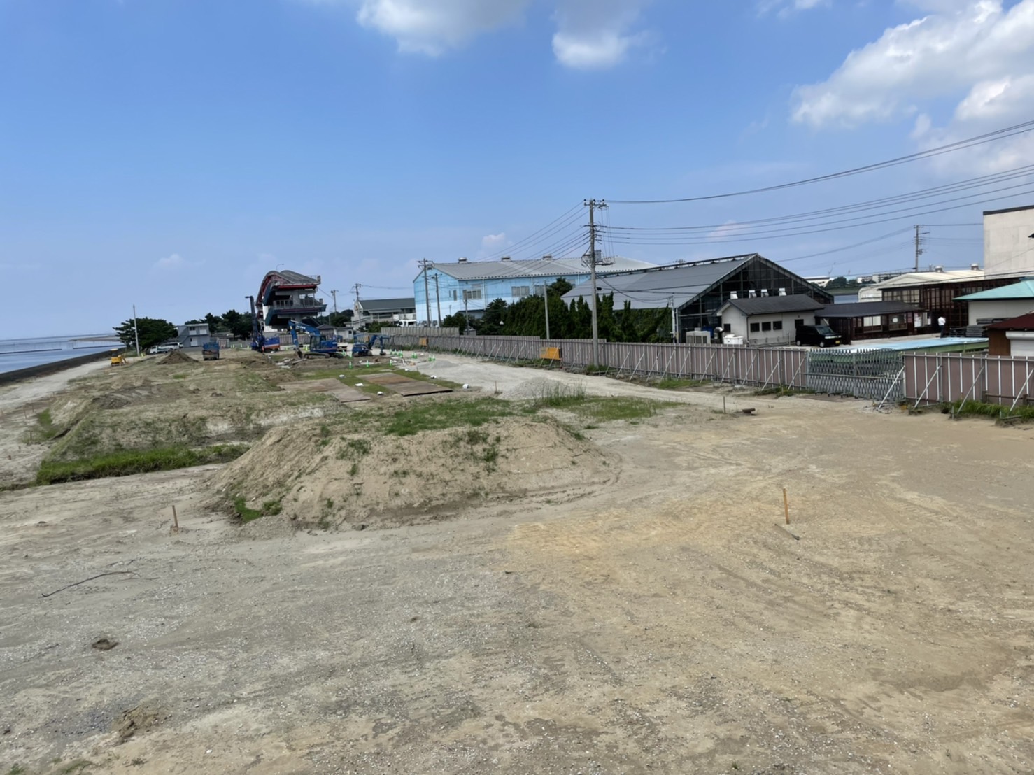 流山市おおたかの森西
スーパーロピア生コン打設工事